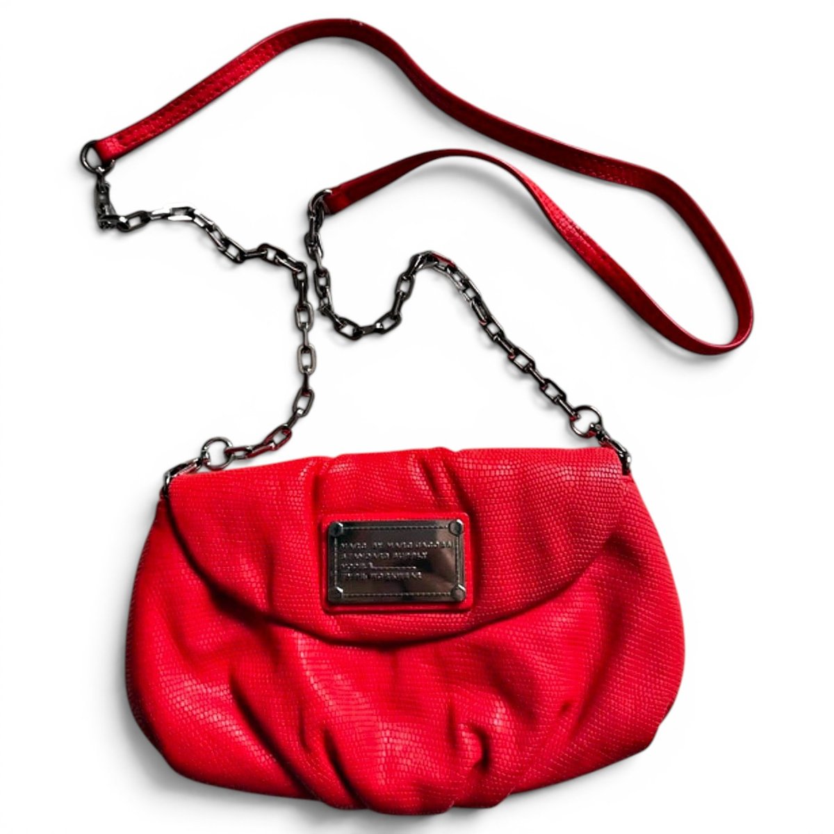 Classic Q leather crossbody bag