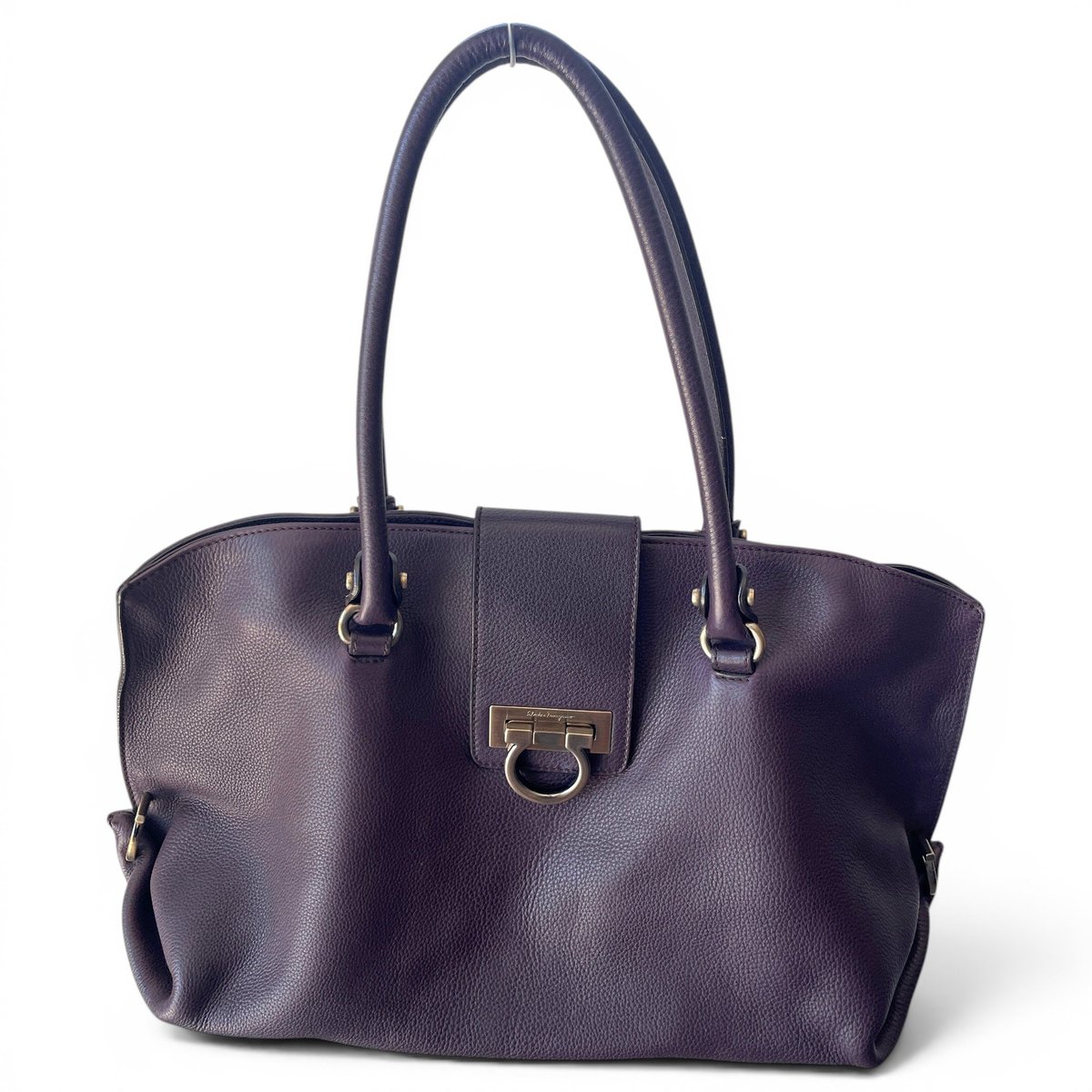 Sofia leather handbag