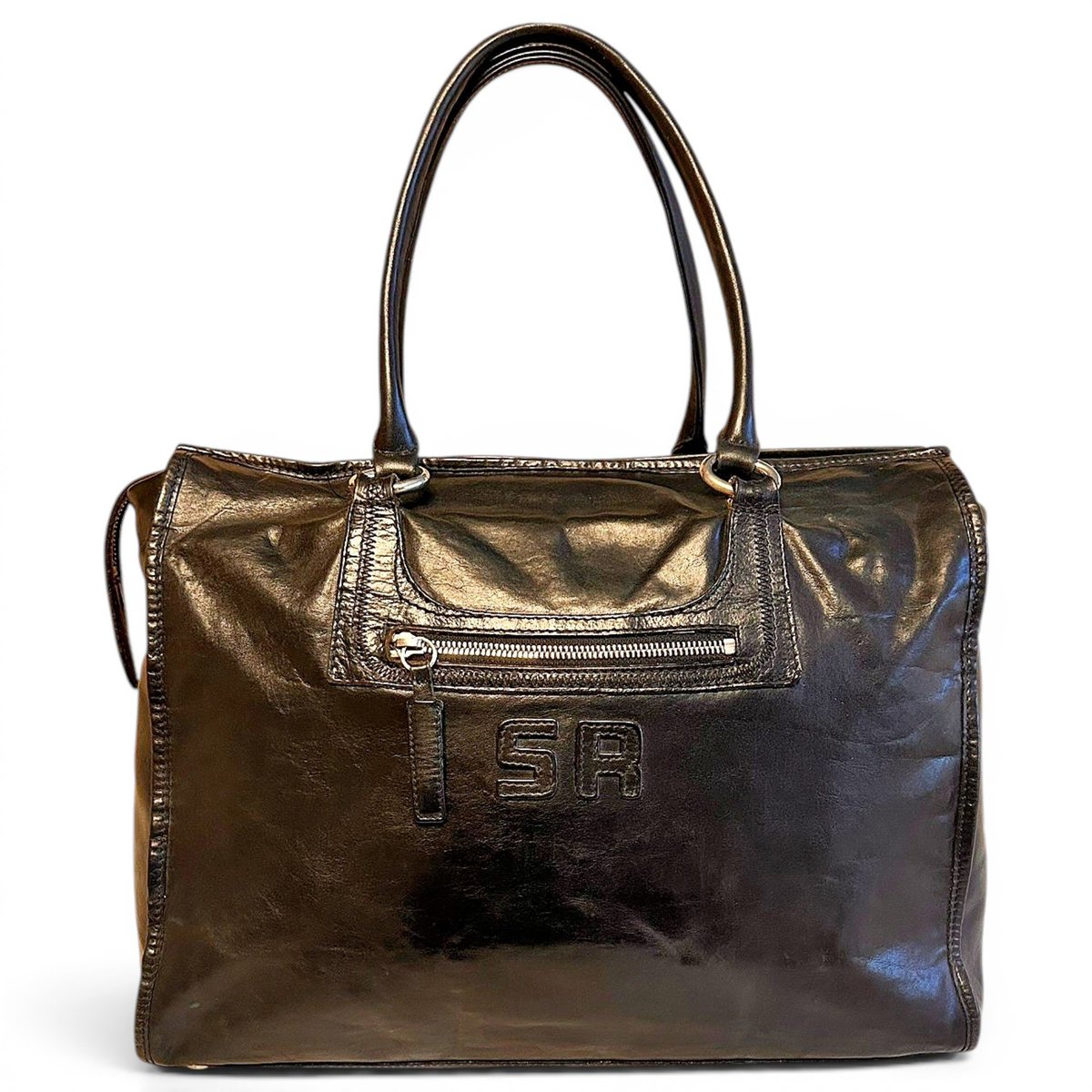 Leather travel bag