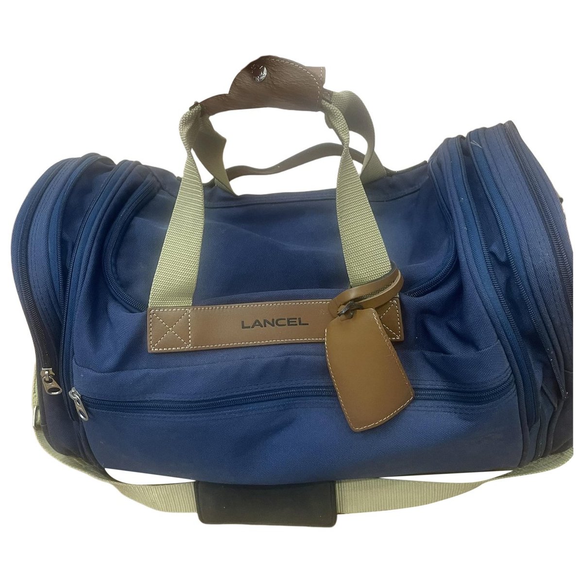 Leather travel bag