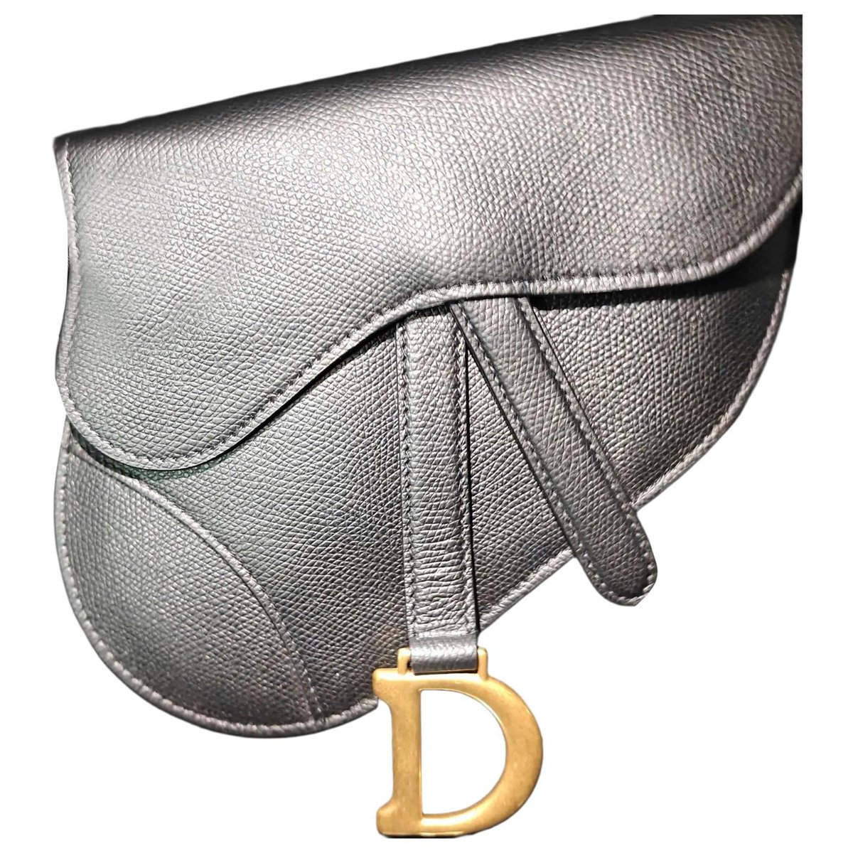 Saddle leather handbag