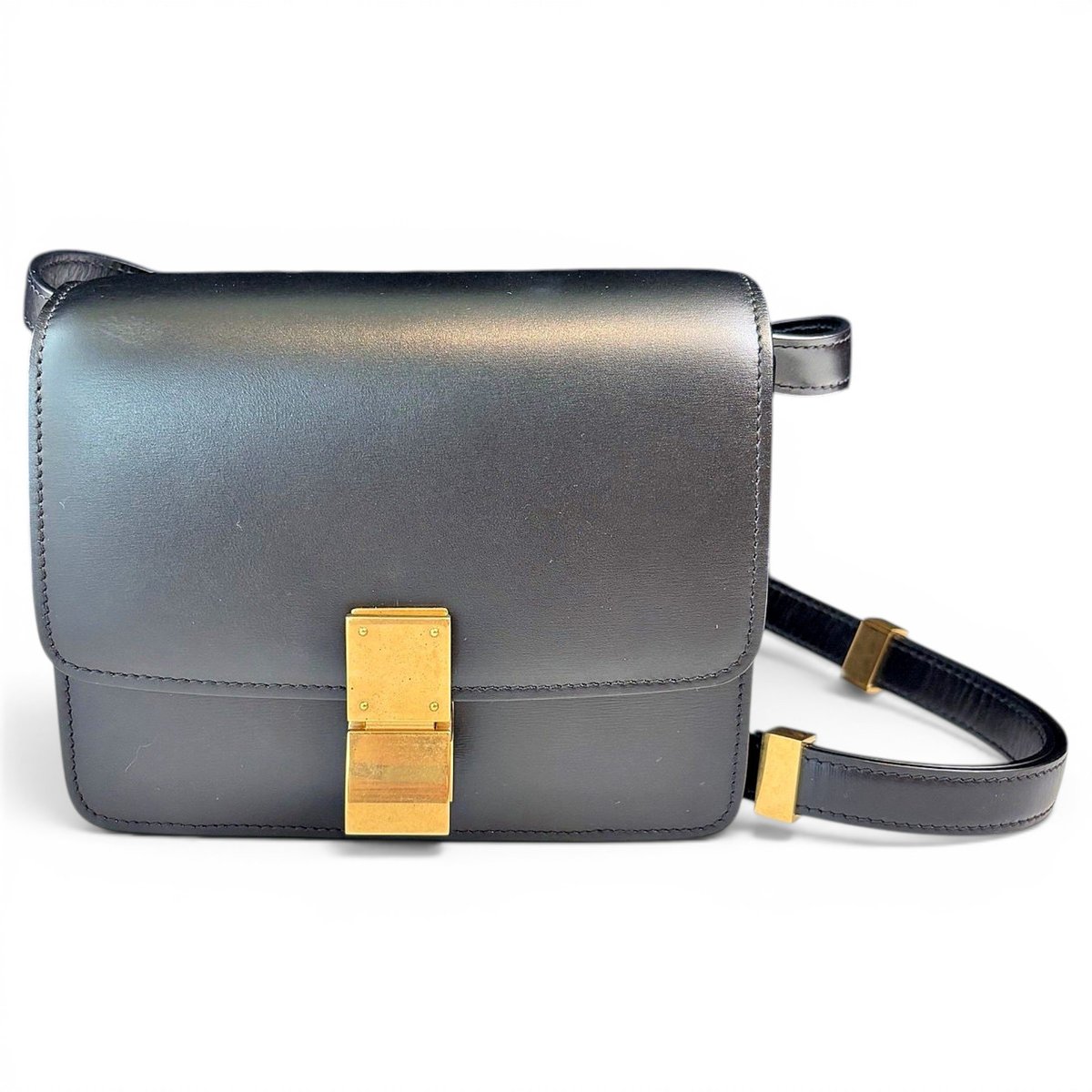 Classic leather handbag