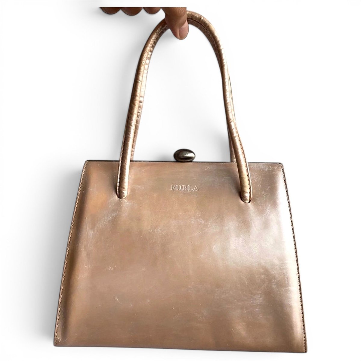 Leather handbag