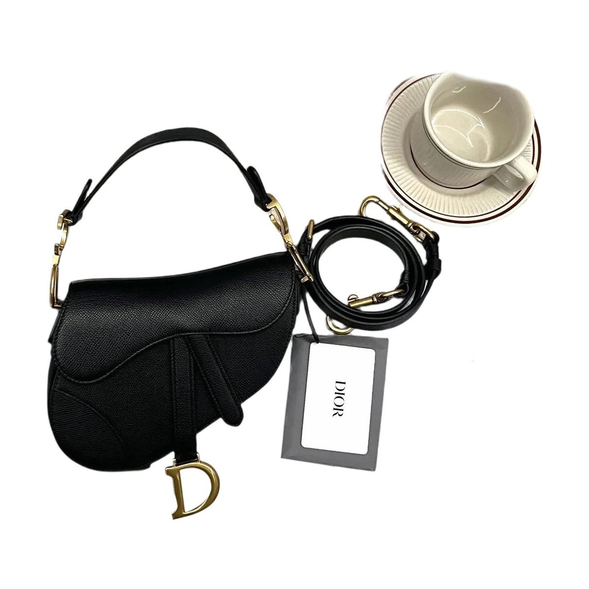 Saddle leather handbag