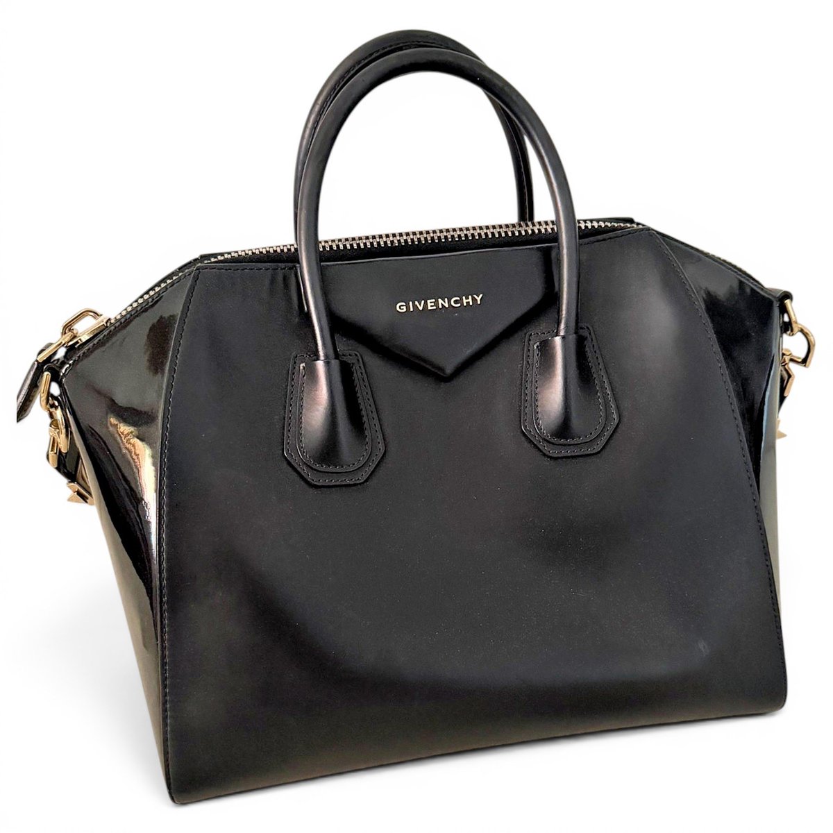 Antigona leather handbag
