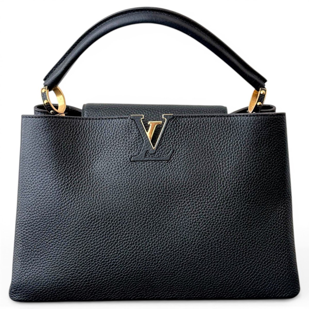 Capucines leather handbag