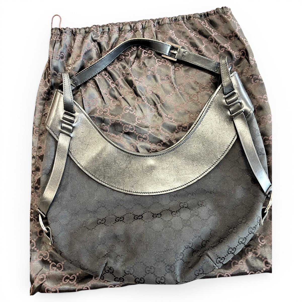 Hobo cloth handbag