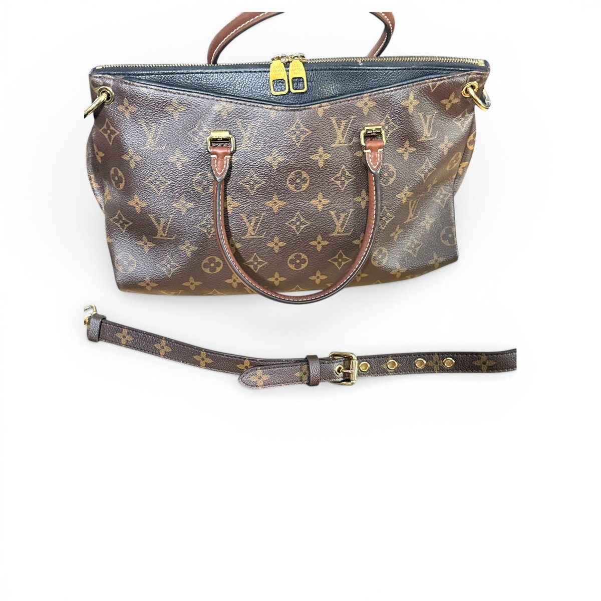 Metis leather handbag