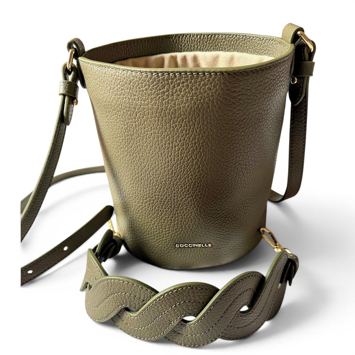 Leather bag