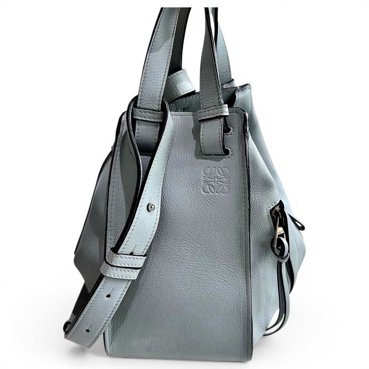 Hammock leather handbag