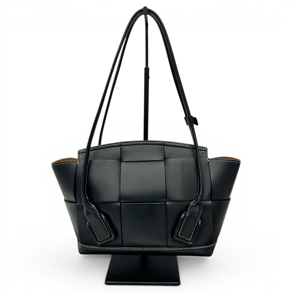 Arco leather handbag