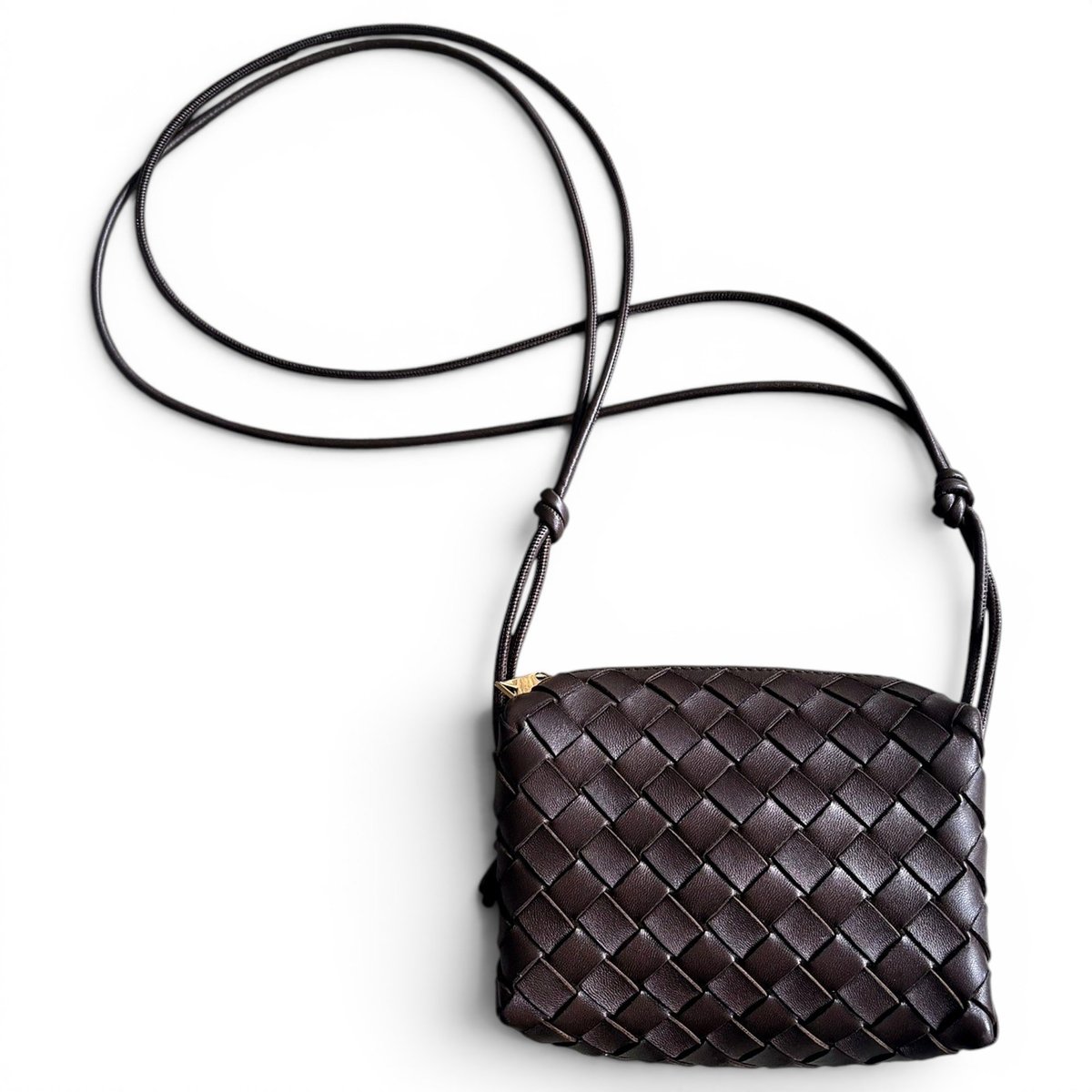 Loop leather handbag