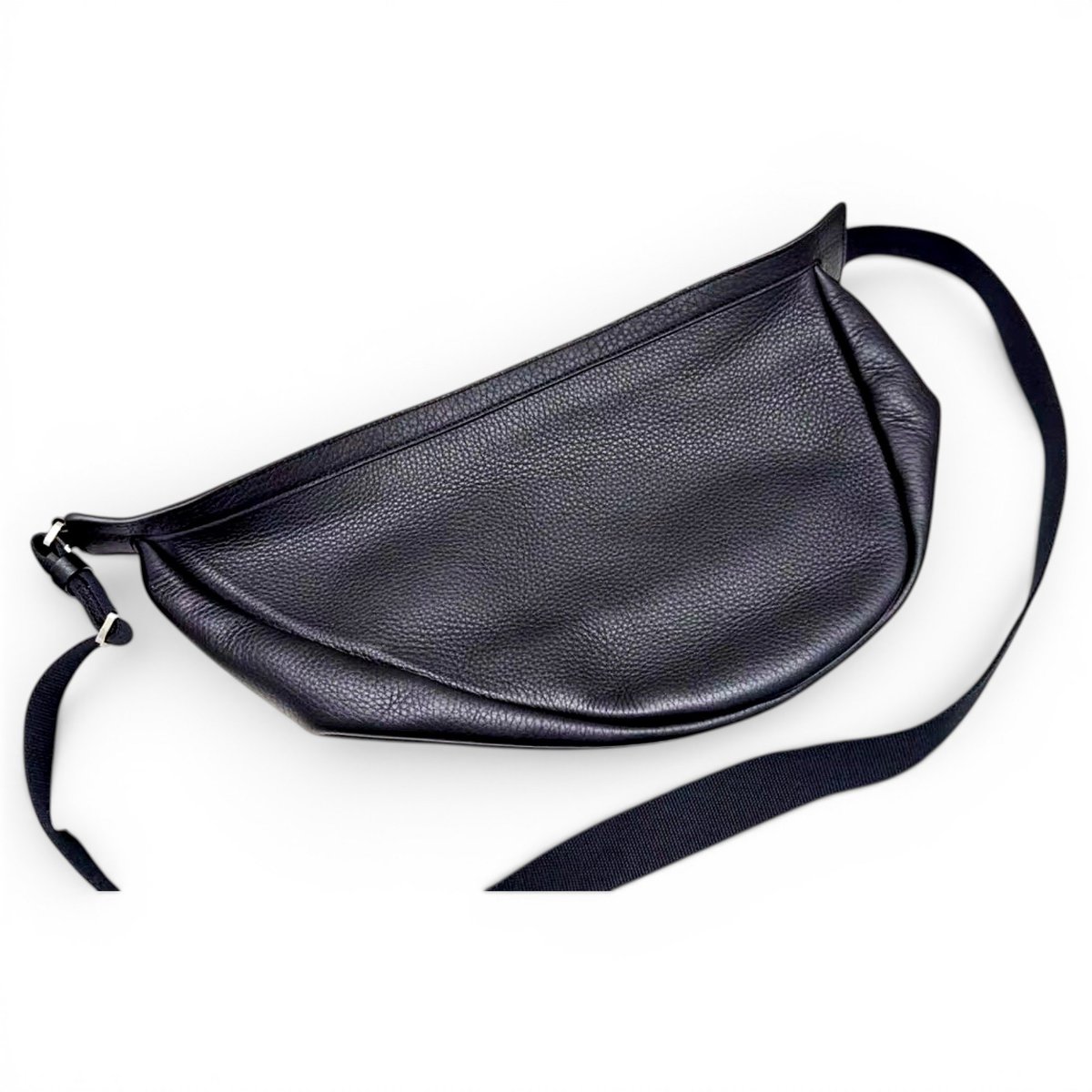 Slouchy Banana leather crossbody bag