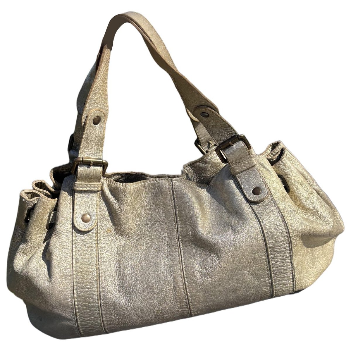36 H leather handbag