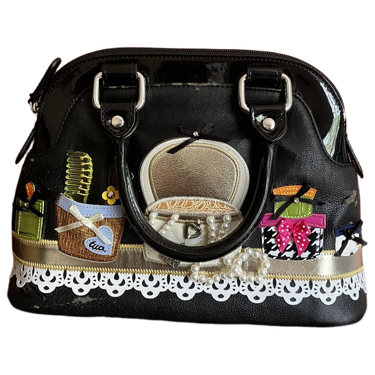 Leather handbag