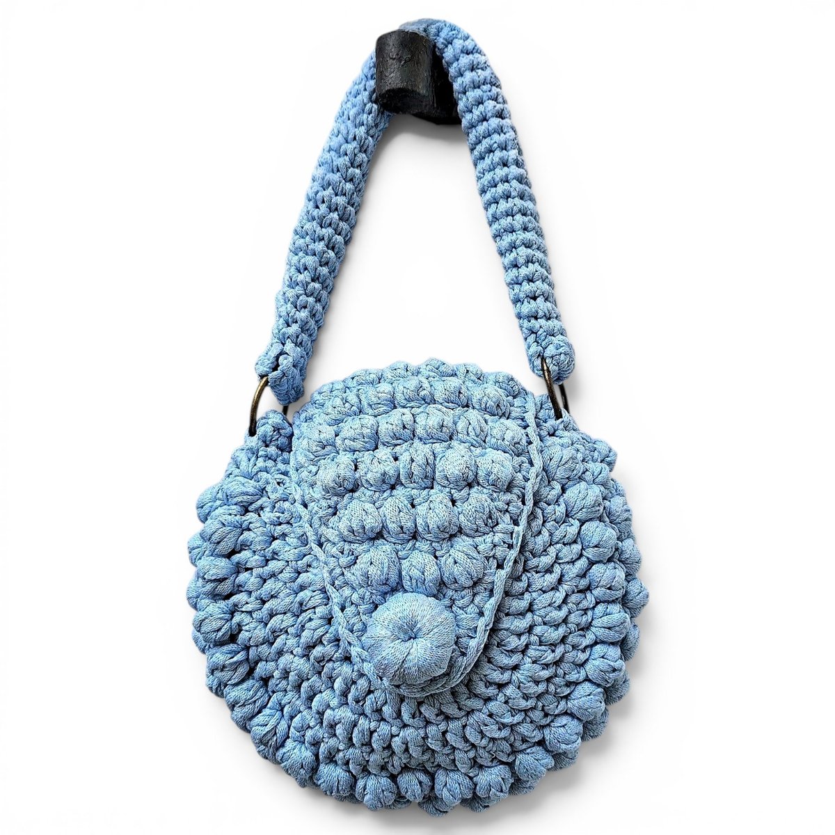 Crochet handbag