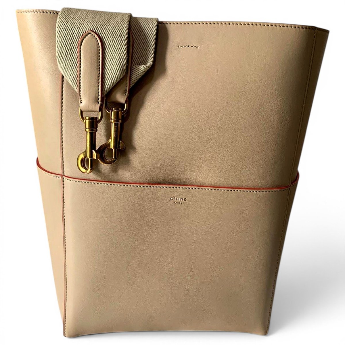 Seau Sangle leather handbag