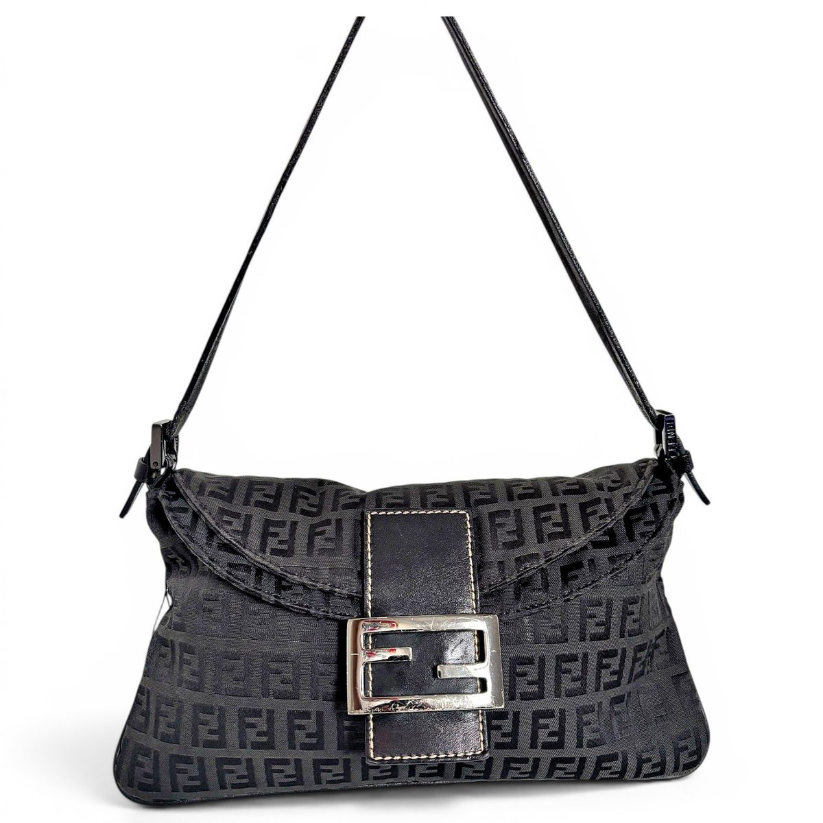 Baguette cloth handbag