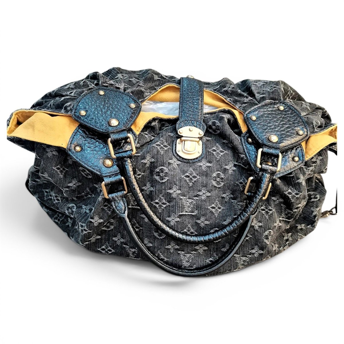 Pleaty handbag