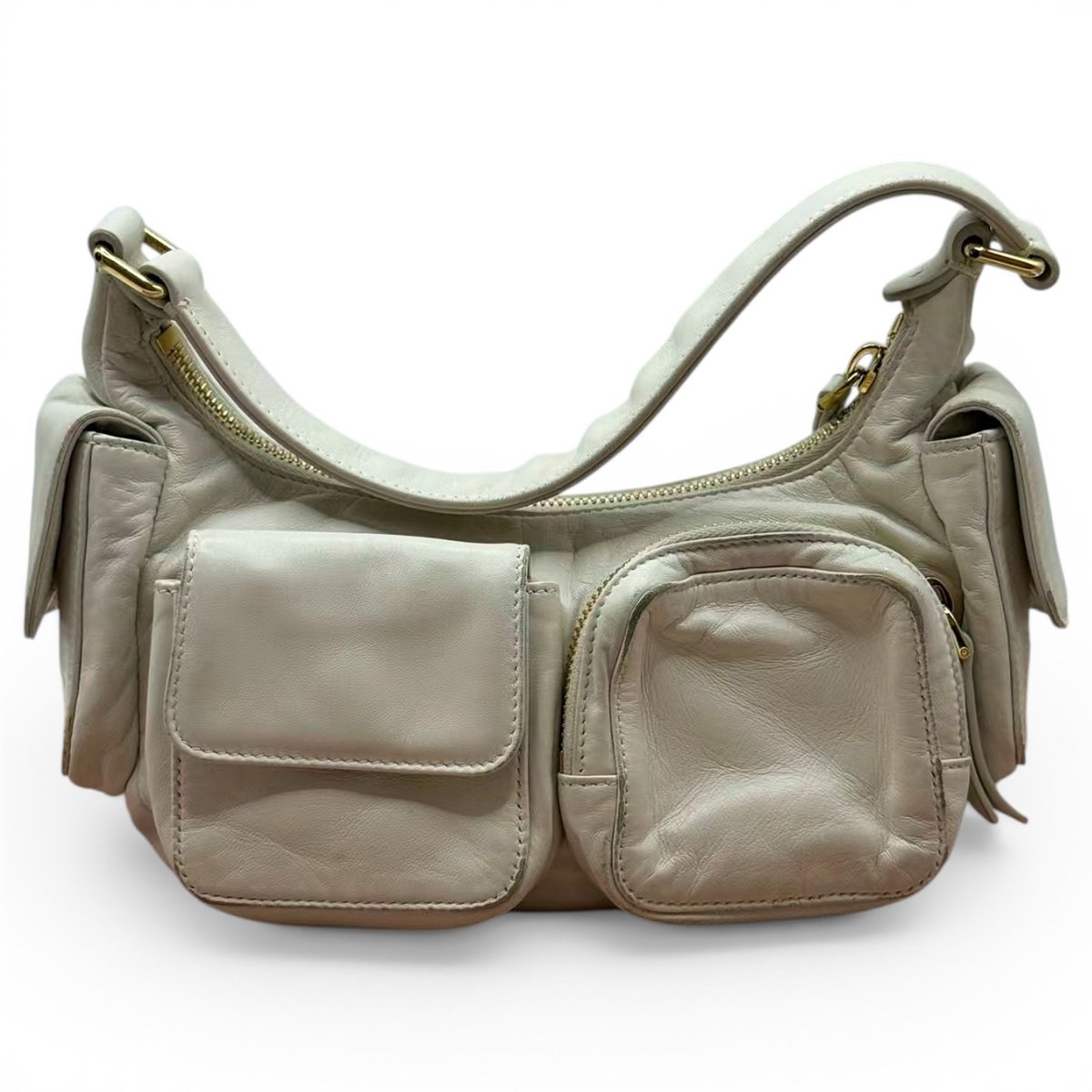 Pocket leather handbag