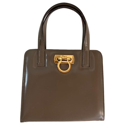 Wanda patent leather handbag