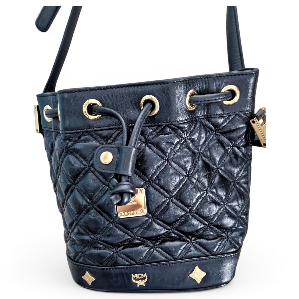 Heritage Drawstring leather bag