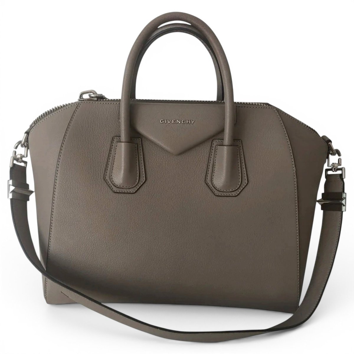 Antigona leather handbag
