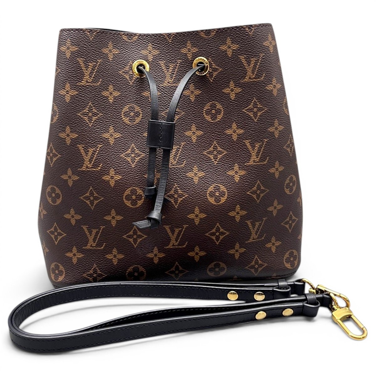 NéoNoé leather handbag