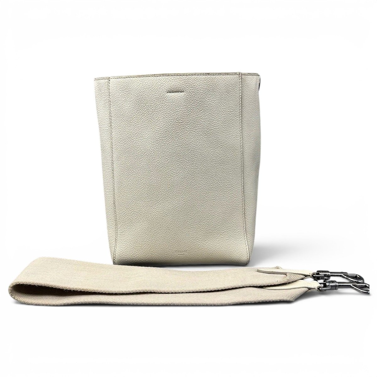 Seau Sangle leather handbag
