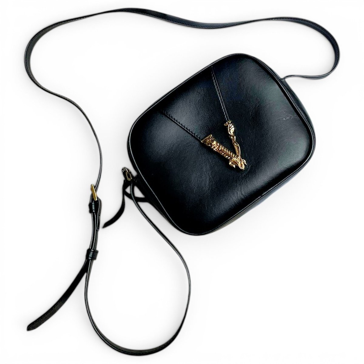Virtus leather crossbody bag