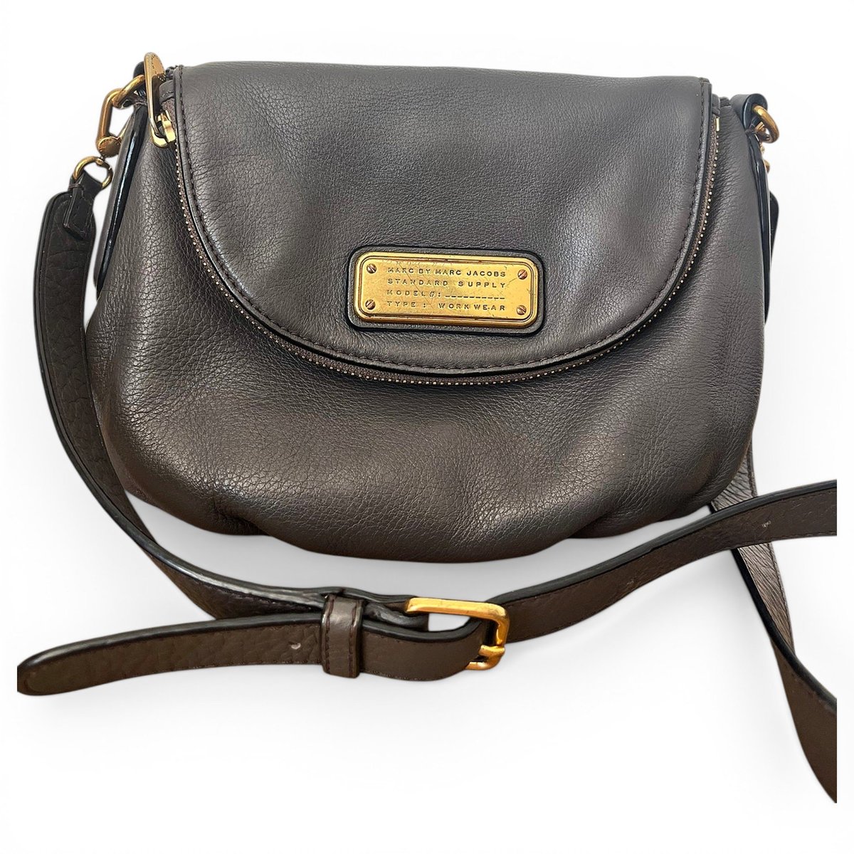 Classic Q leather handbag