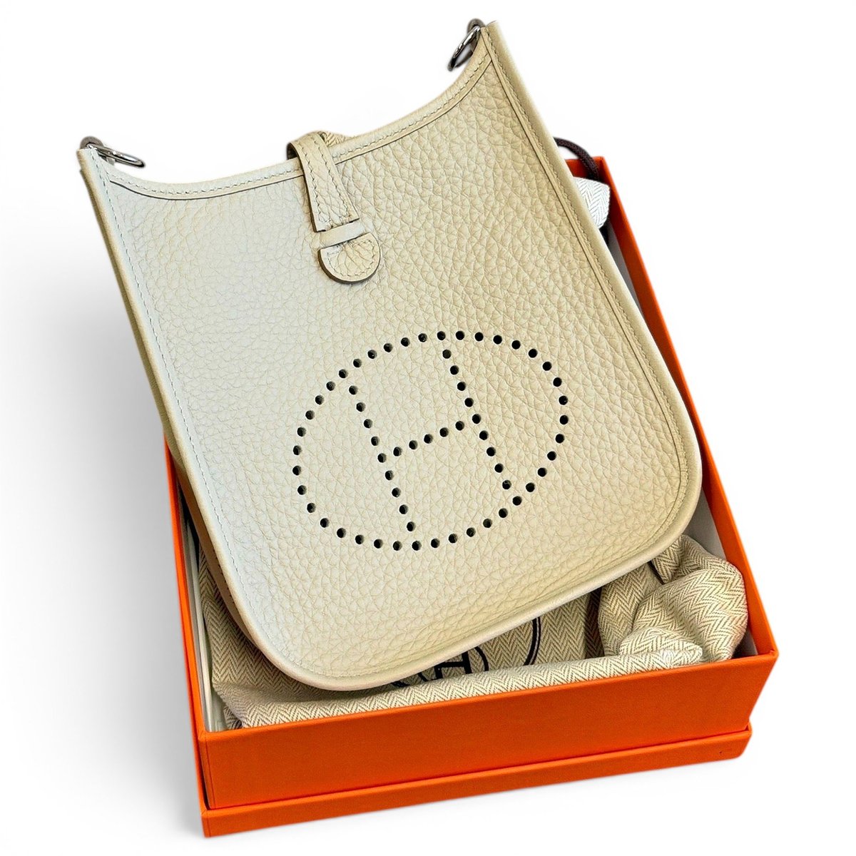 Evelyne leather handbag