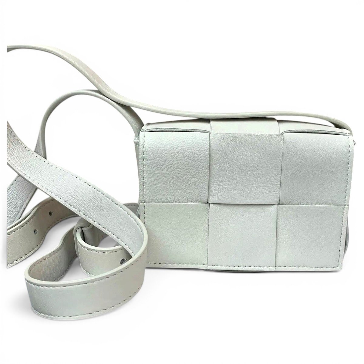 Cassette leather handbag