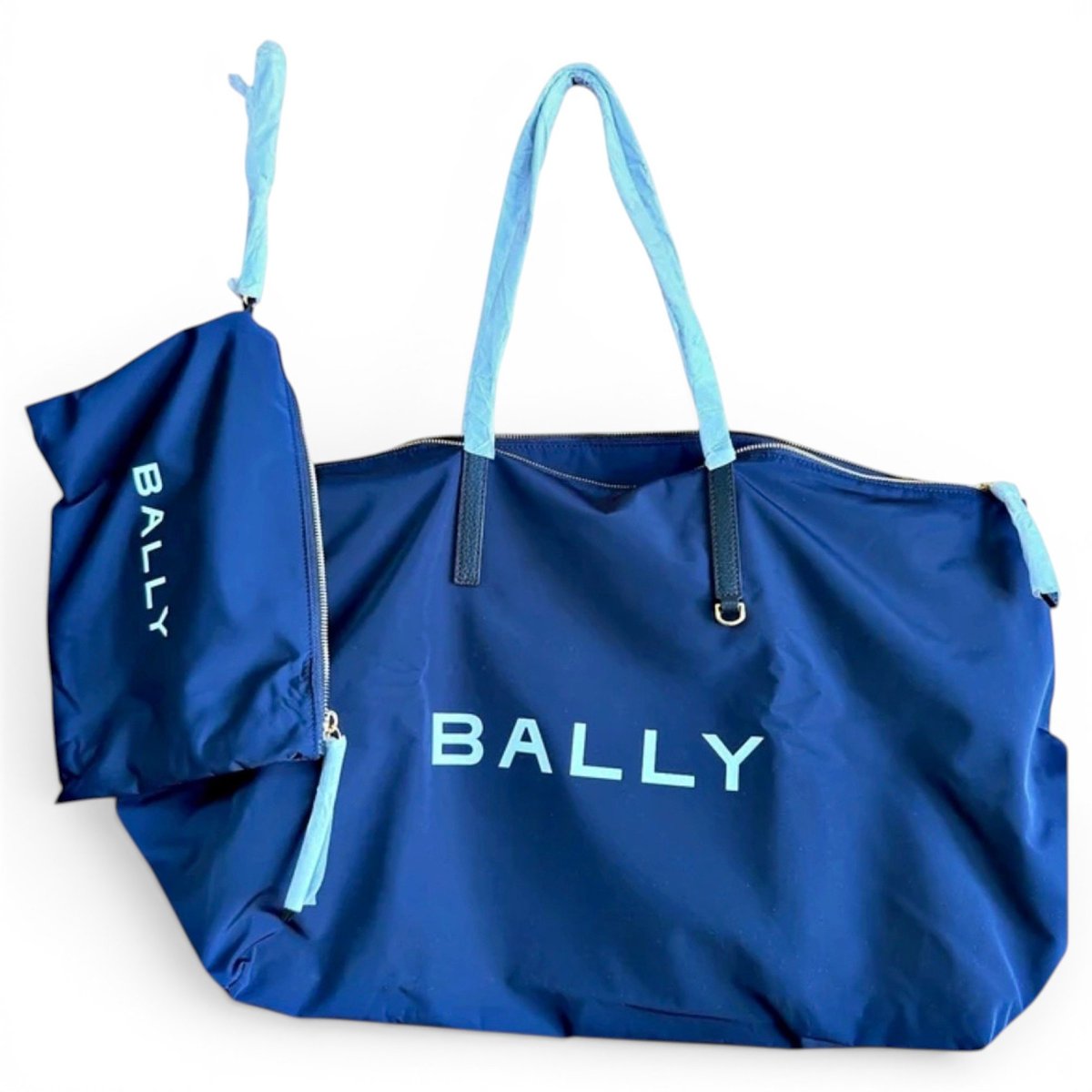 Travel bag