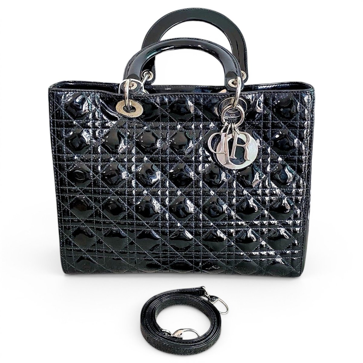 Lady Dior patent leather handbag