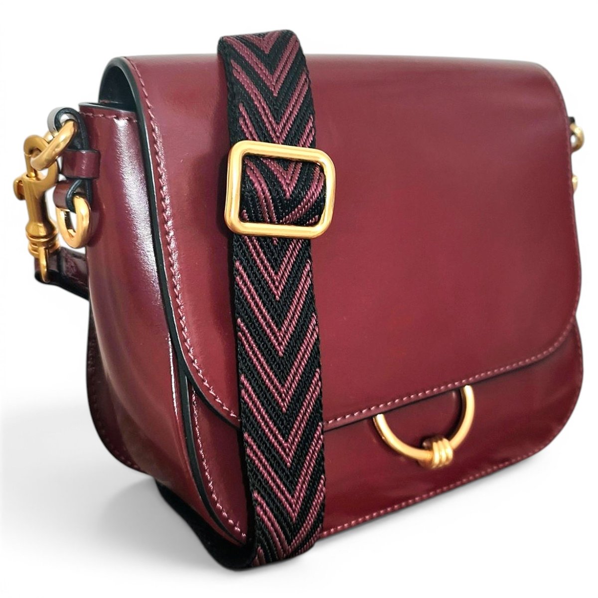 Leather crossbody bag