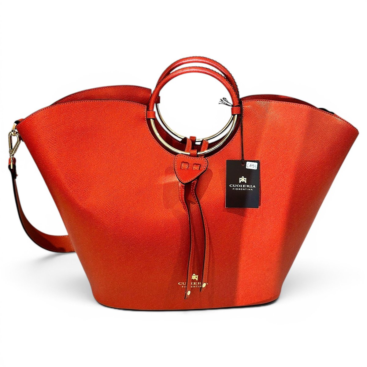 Leather tote