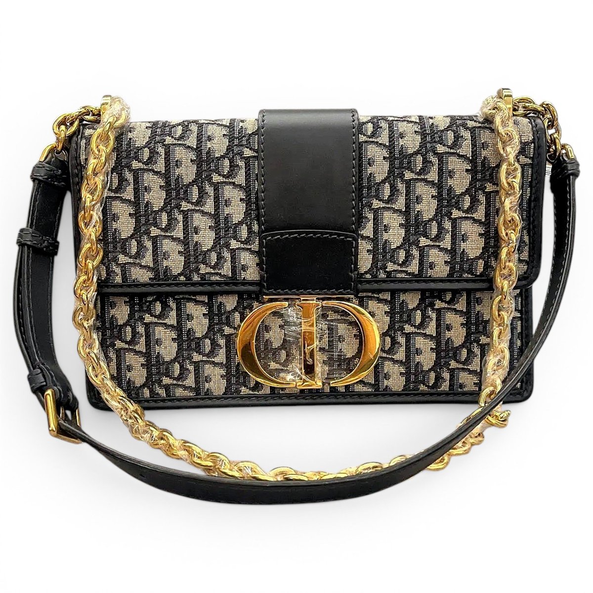 30 Montaigne cloth crossbody bag