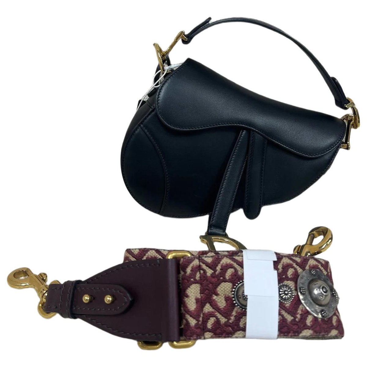 Saddle leather crossbody bag