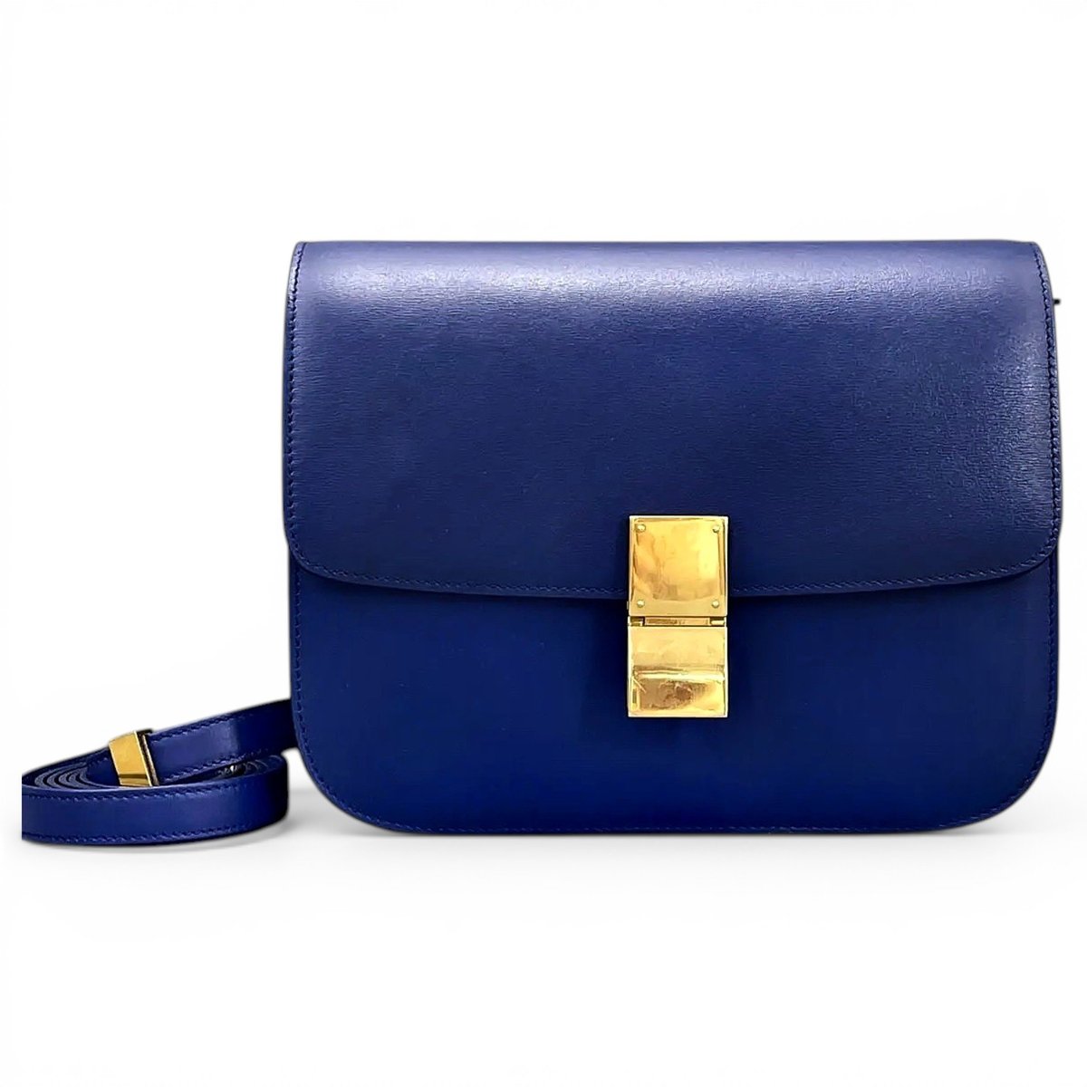 Classic leather crossbody bag