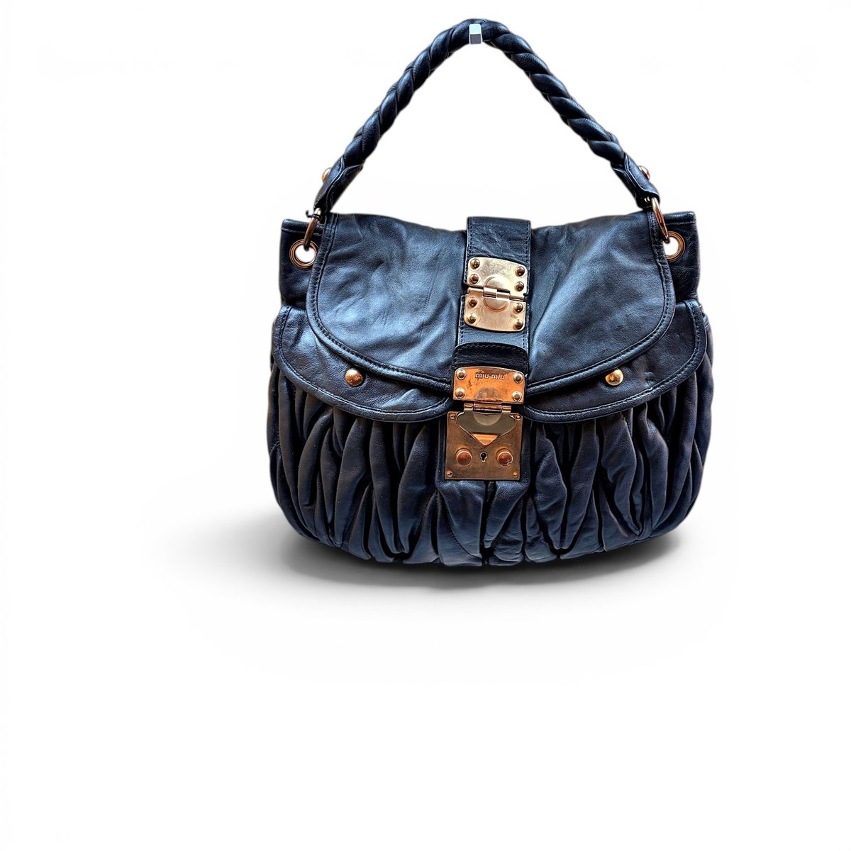 Coffer leather handbag