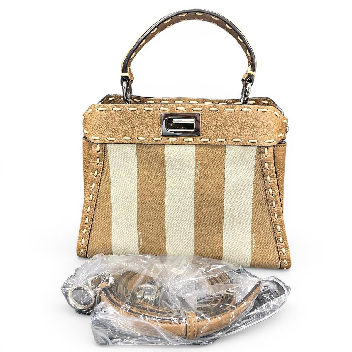 Peekaboo cloth handbag