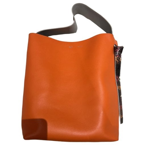 Twisted leather tote