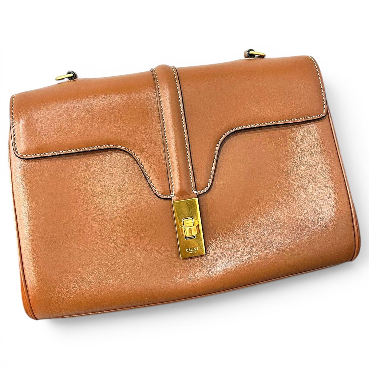 Sac 16 leather handbag
