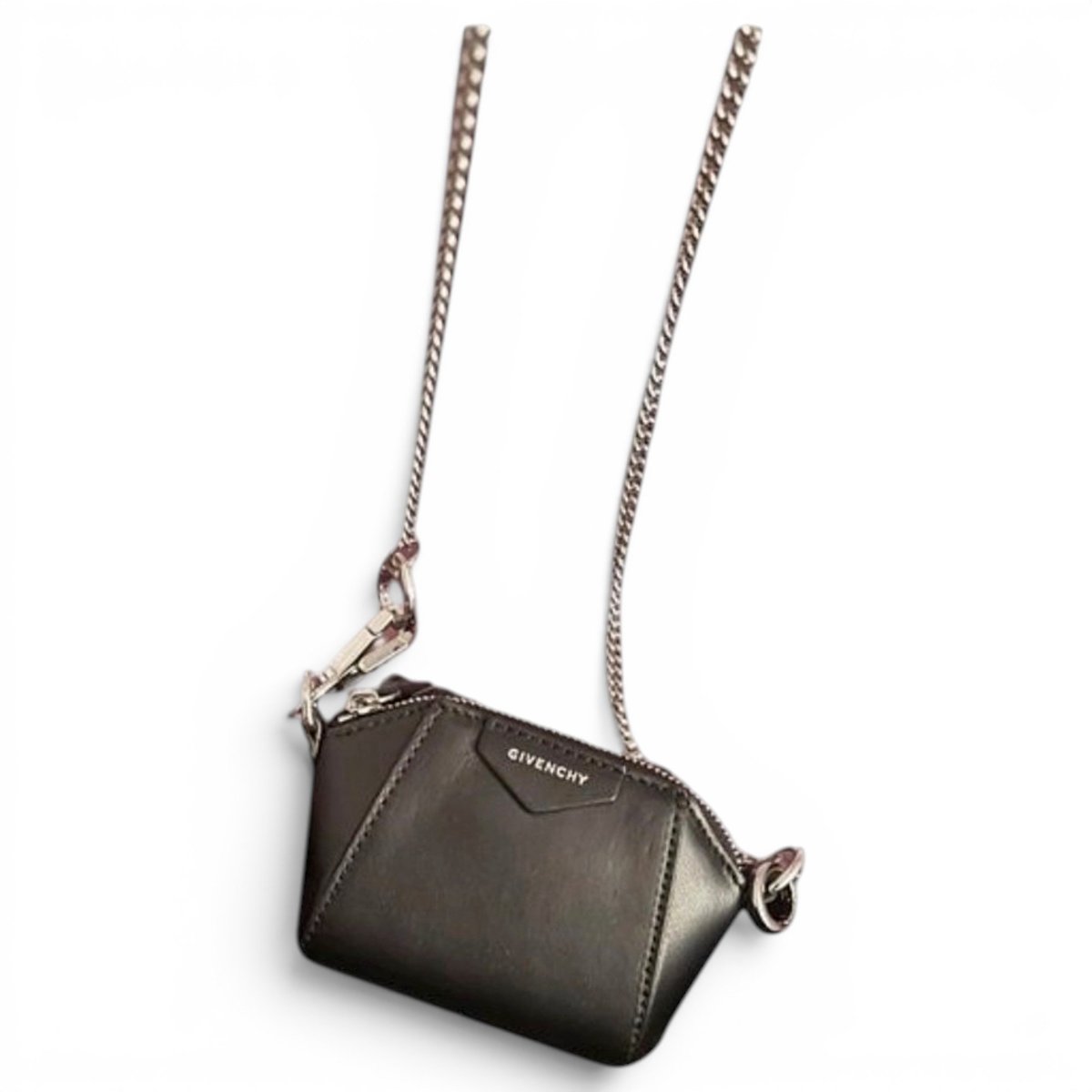 Antigona leather clutch bag
