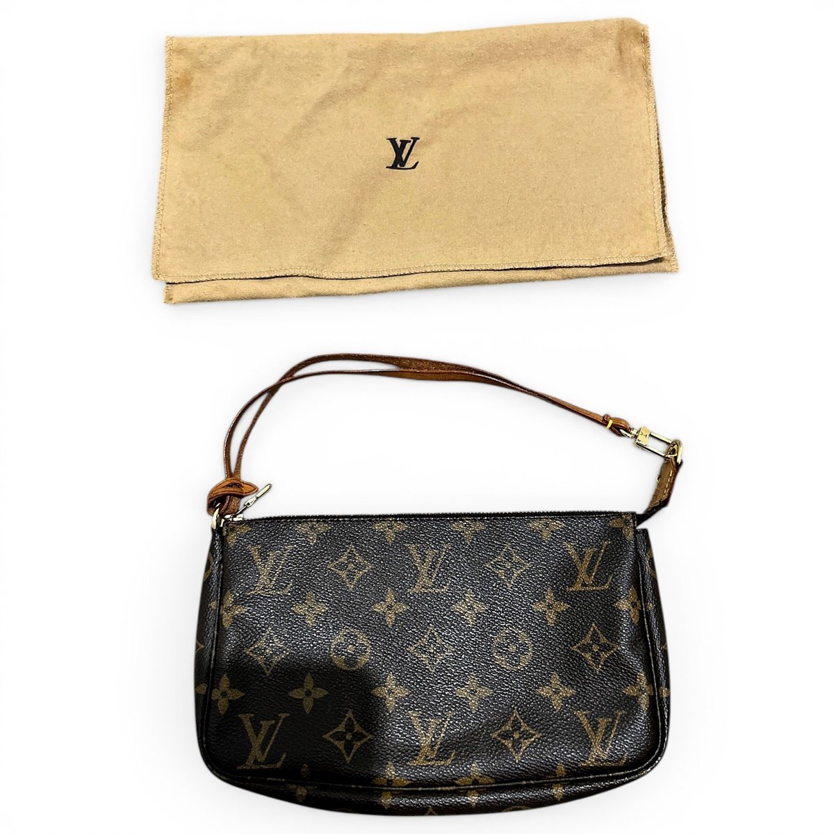 Pochette Accessoire leather handbag