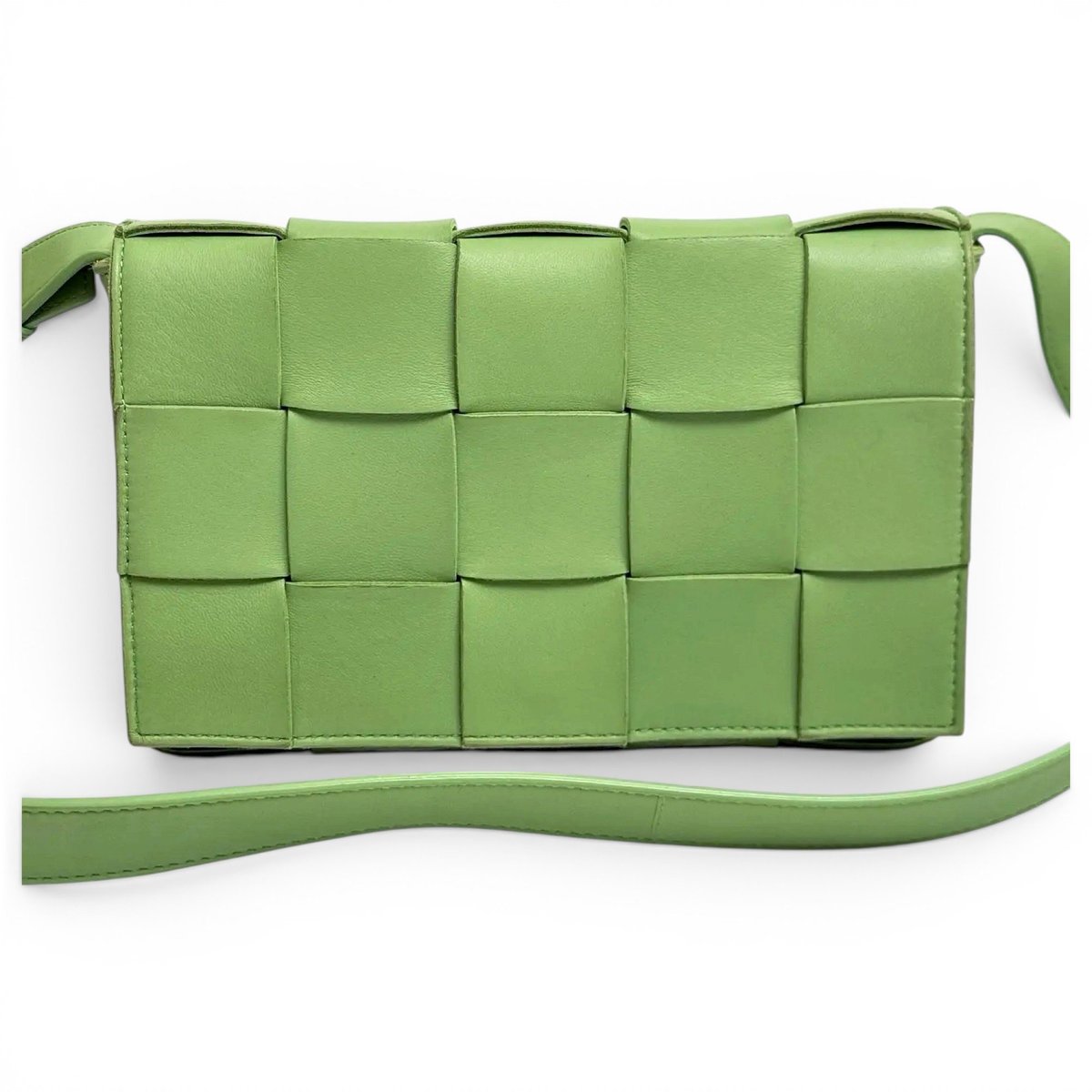 Cassette leather handbag