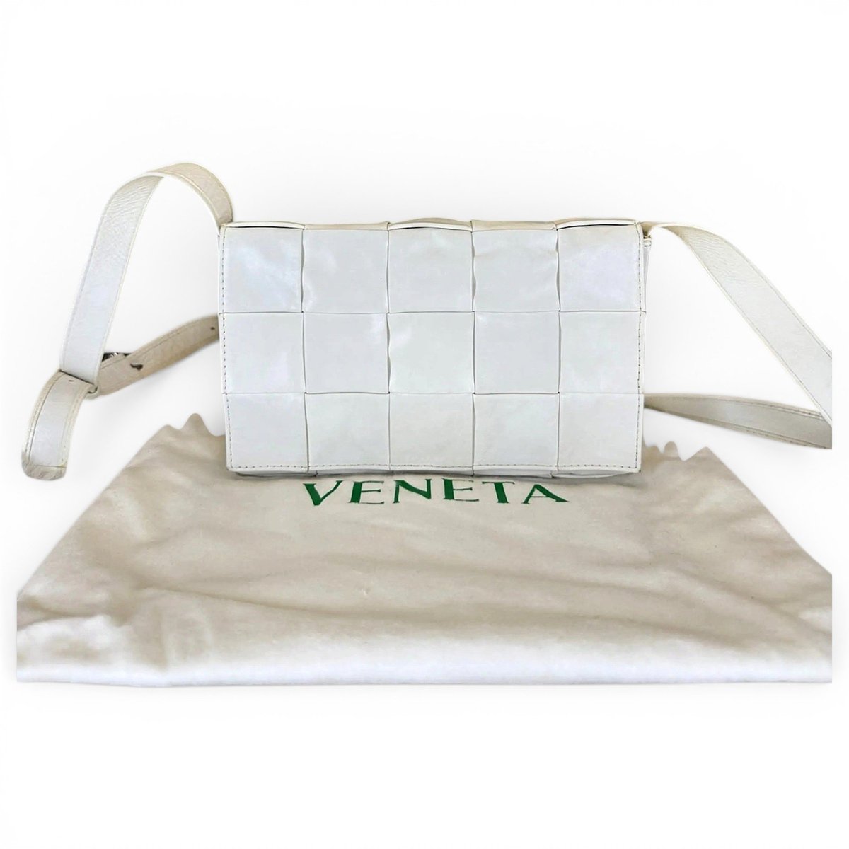 Cassette leather crossbody bag