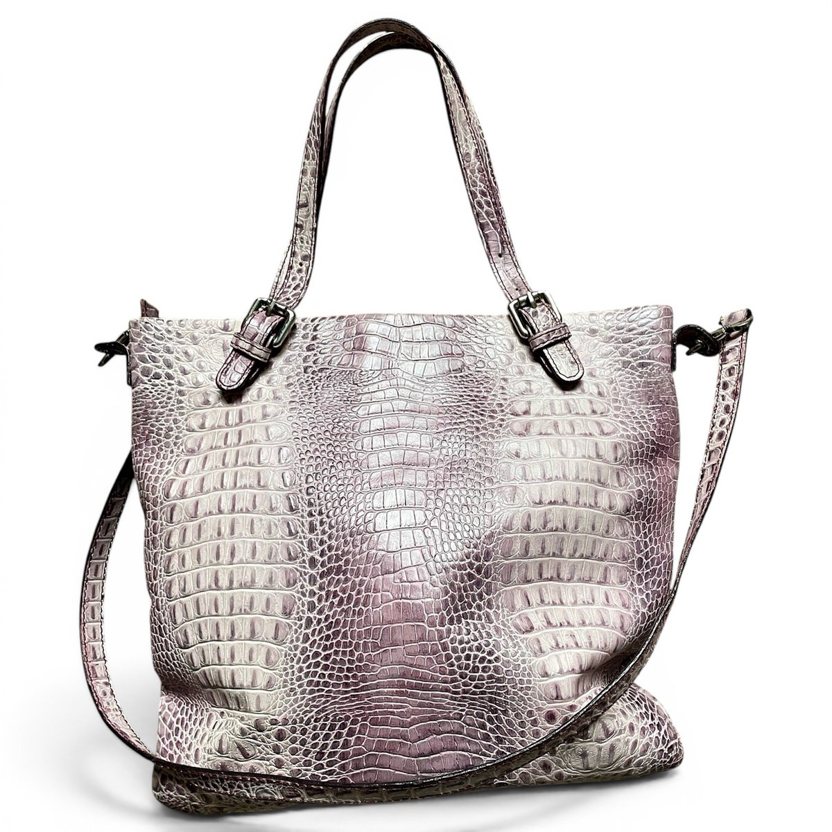 Leather tote