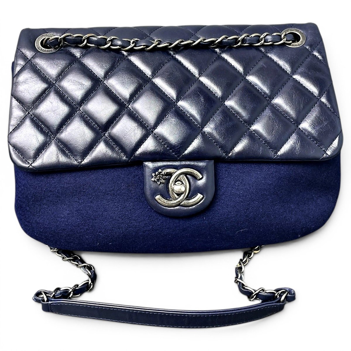 Timeless/Classique crossbody bag
